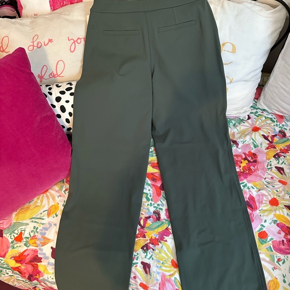 Lululemon Luxtreme Mid-Rise Straight-Leg Pant size S NEW WITH TAGS - Picture 5 of 9